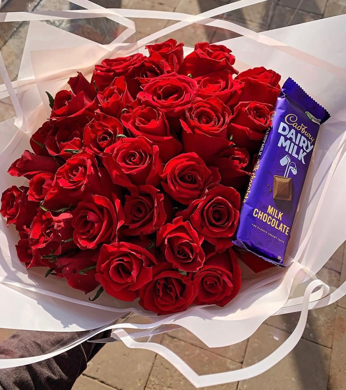 30 Stem Plus Cadbury Chocolate